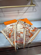 HERMES 26S SCARF 135 IN SILK AND CASHMERE 492357
