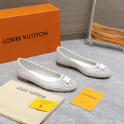 LV WOMEN'S BALLET FLAT IN WHITE CALFSKIN WITH PERFORATION CRAFTMANSHIP