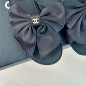Double CC big bow flat sandals Sheepskin Black