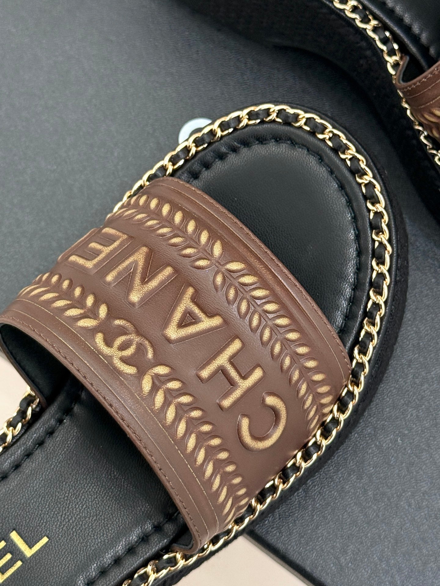 THICK SOLE WEDGE SLIPPERS IN CHOCOLATE BROWN CALFSKIN