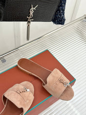 FLAT SANDALS IN LIP PINK SUEDE AND LAMBSKIN
