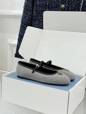 PRADA 26S MARY JANE  FLATS IN GREY FELTED FABRIC