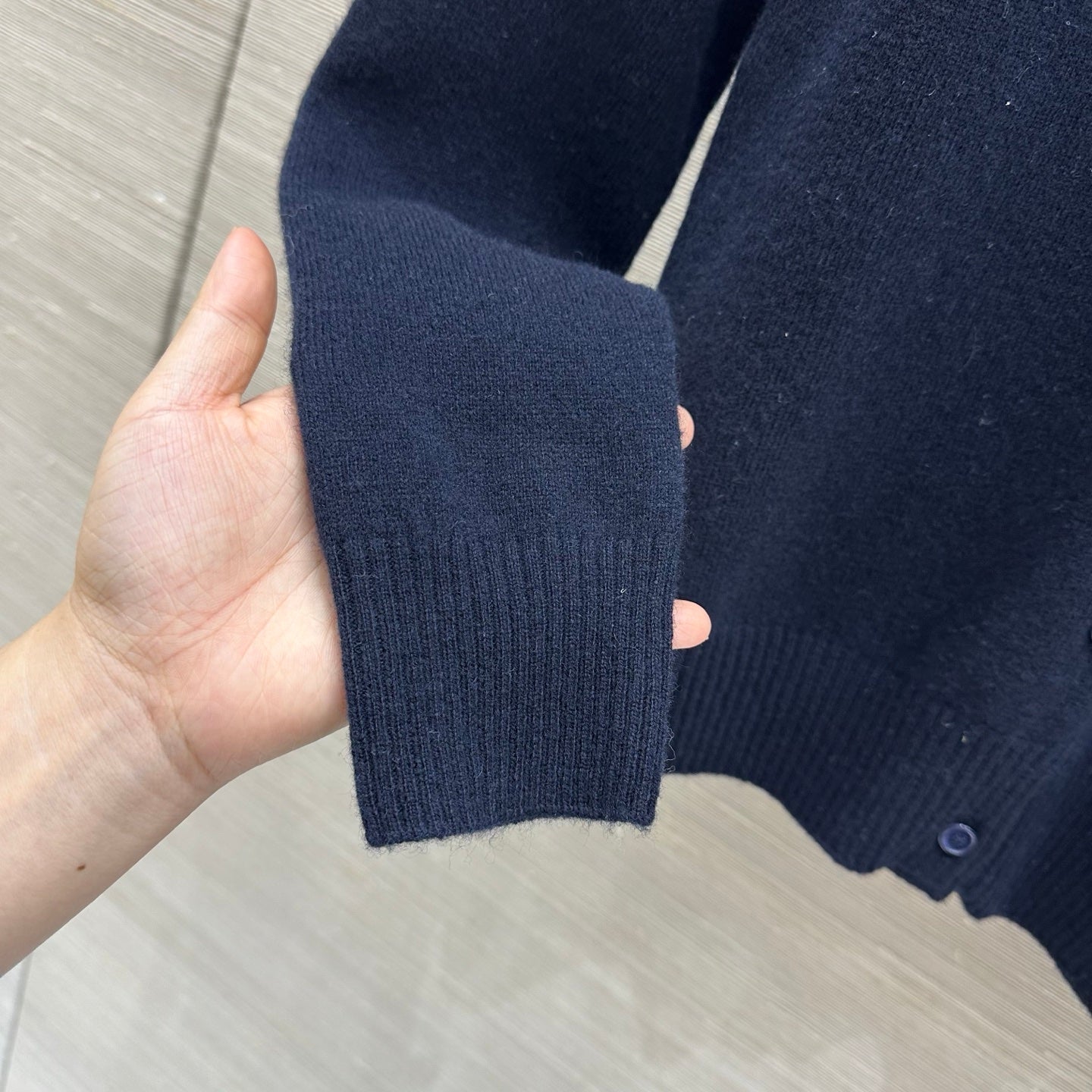 MIUMIU 26S CASHMERE CARDIGAN 883