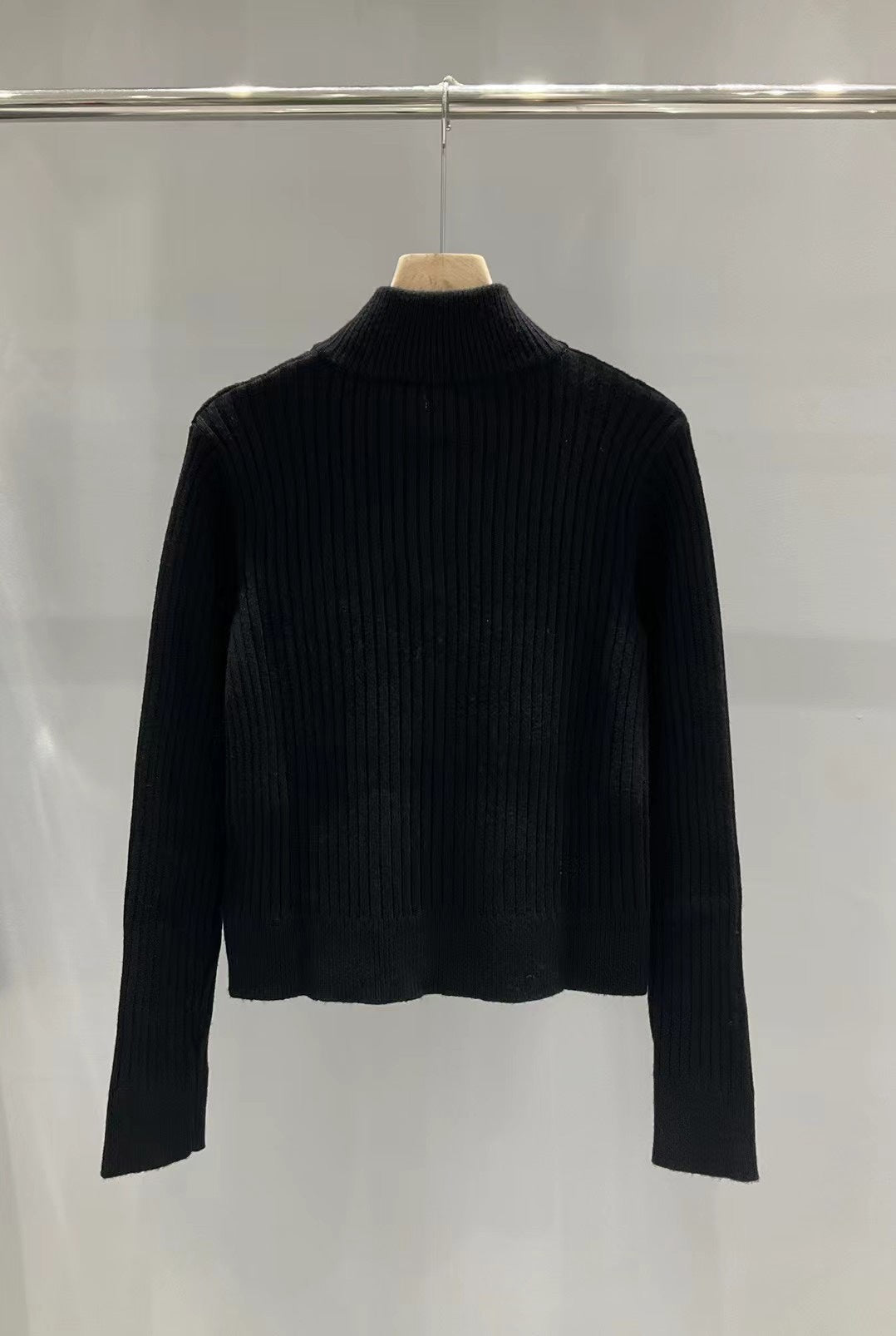 MIUMIU PULLOVER SWEATER STYLE 312