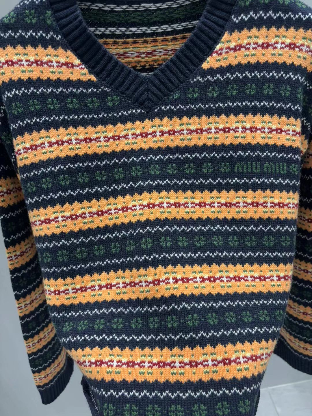 MIUMIU KNIT SWEATER STYLE 584