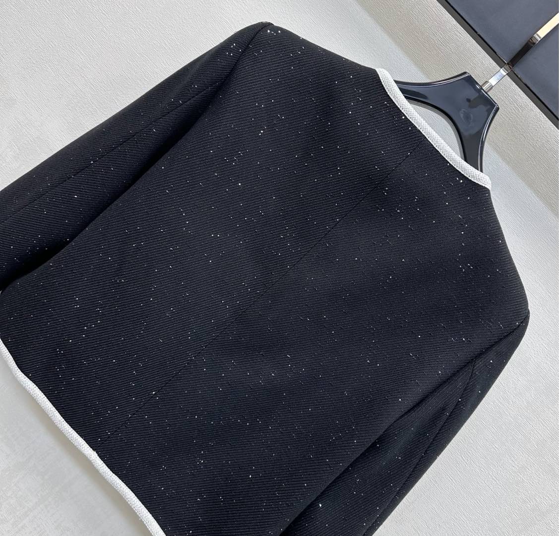 GUCCI 26S JACKET 102