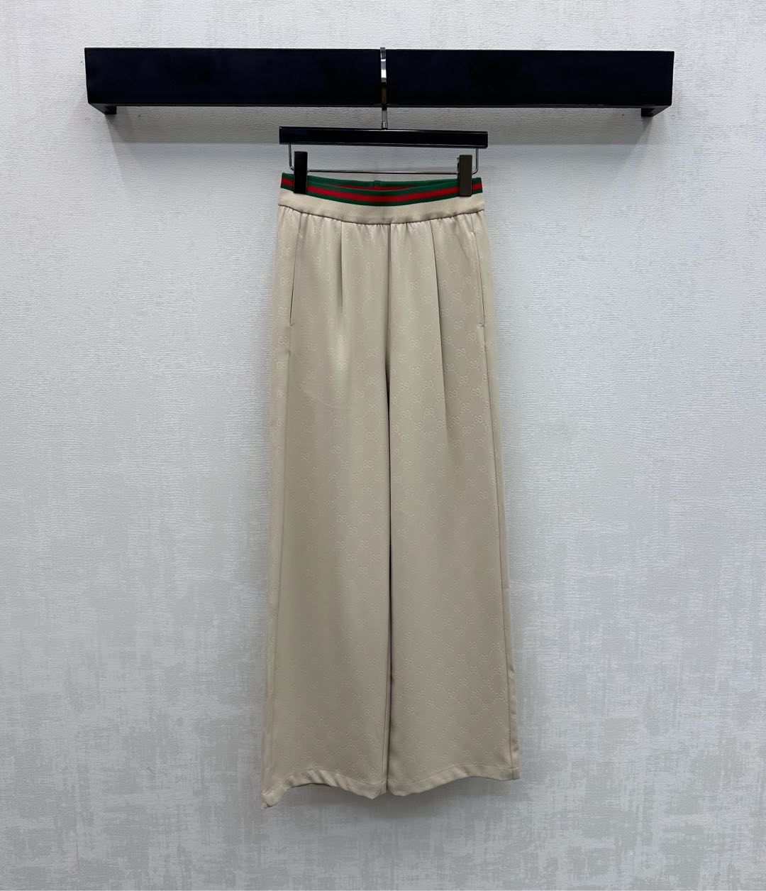 GUCCI 26S STRAIGHT-LEG PANTS 103