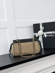 CHANEL 26S SHOULDER BAG 29 IN BLACK GRAINED CALFSKIN AND BEIGE SUEDE