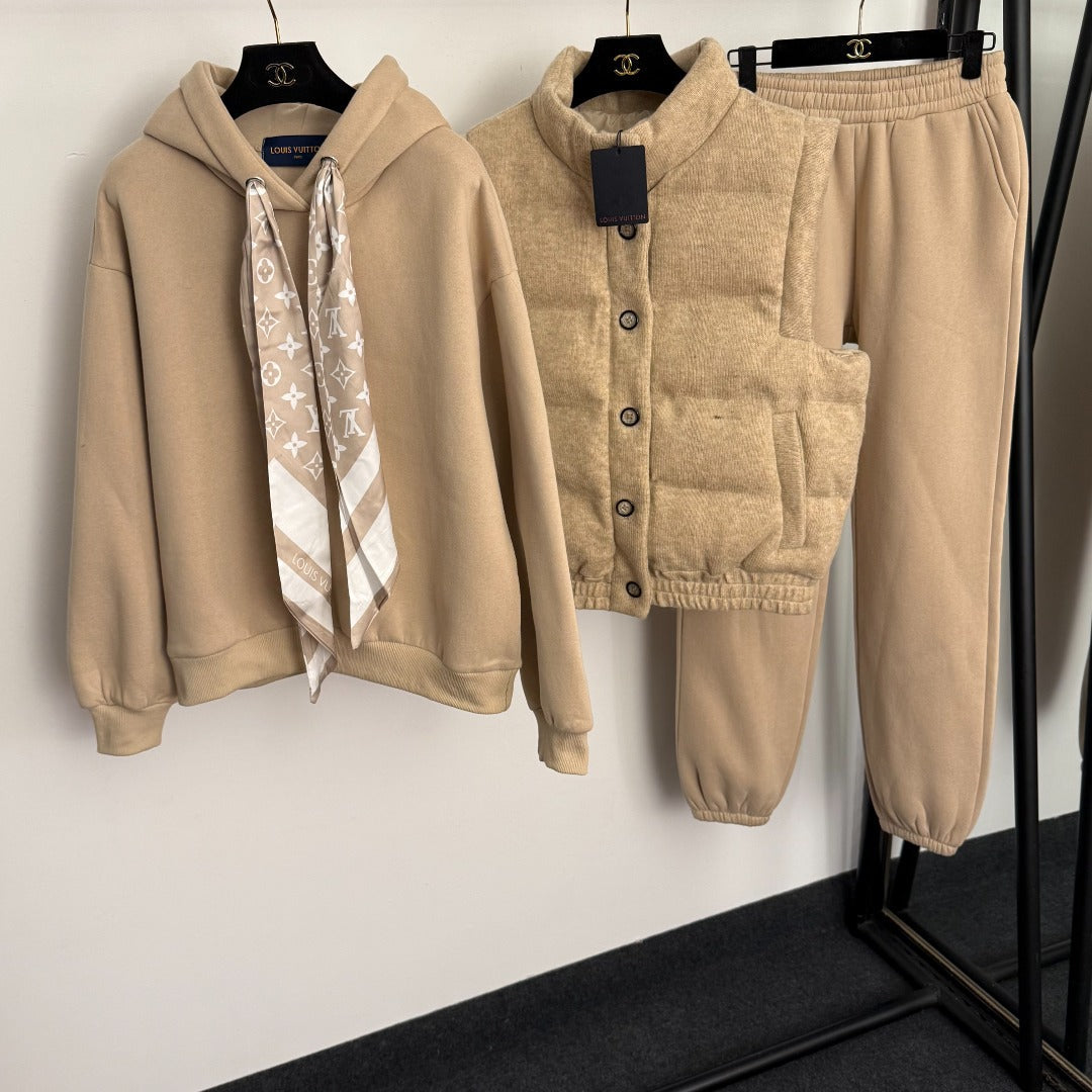 img_f0707b77_20251101_o_1j8v6fvki150a1l461mob8qt1iutj_jpeg.jpg