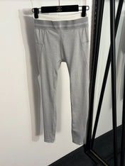 ALO 26S LAYERED SPORTS BRA & HIGH-WAIST LEGGINGS SET 259