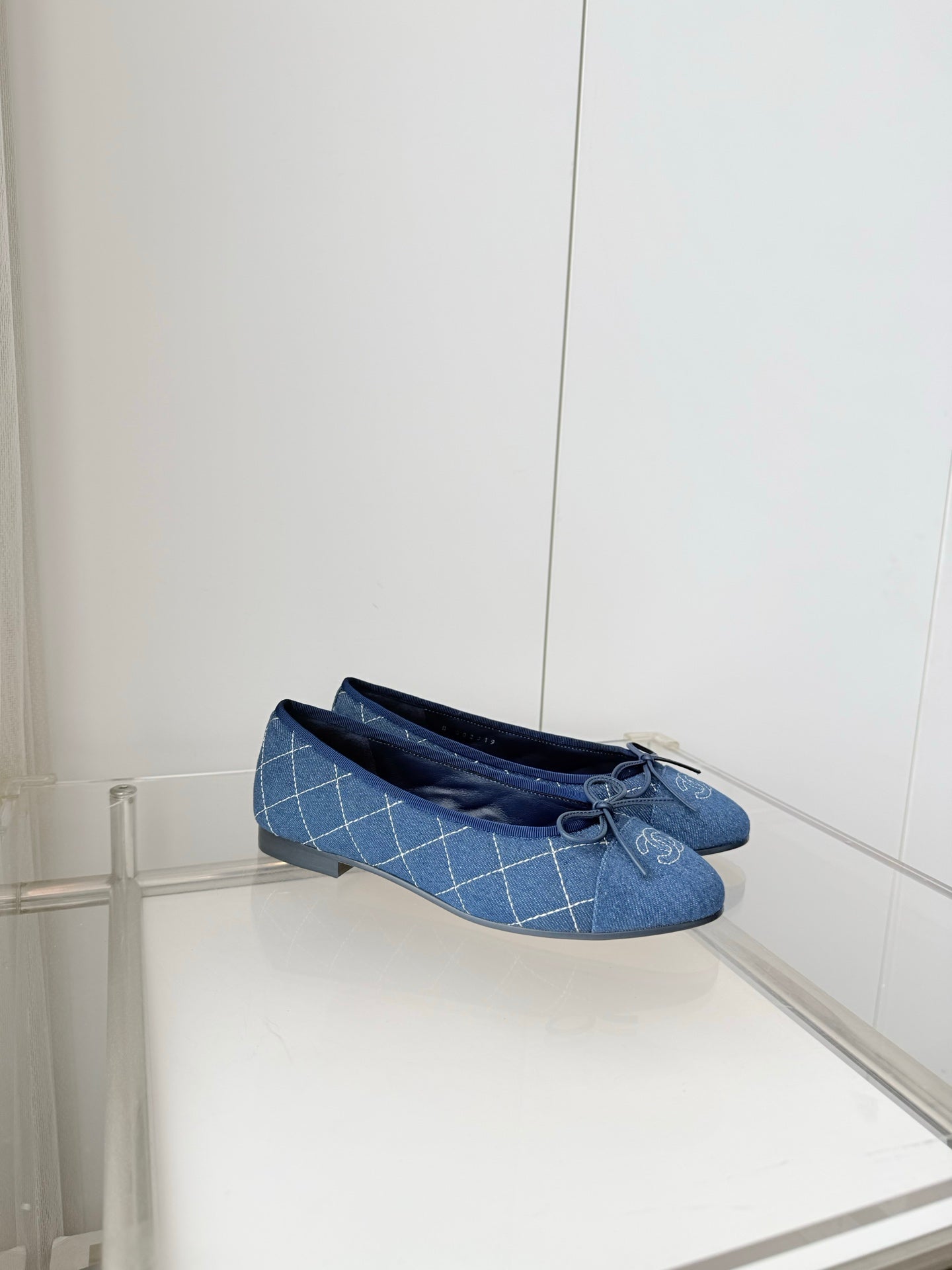 CHANEL 26S BALLET FLATS IN BLUE DENIM WITH BOW