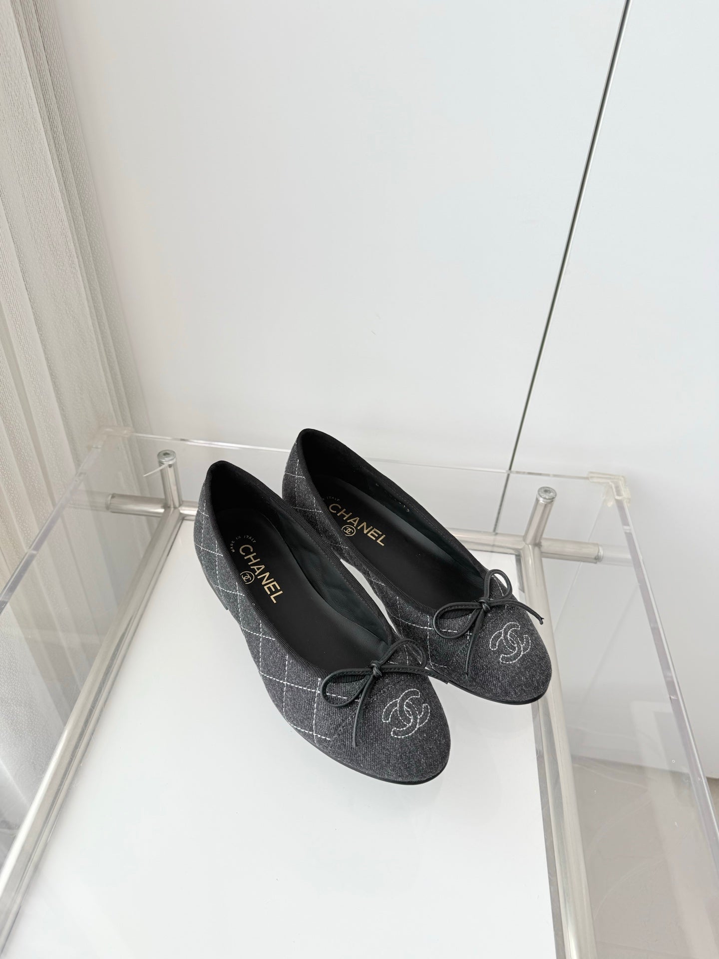 CHANEL 26S BALLET FLATS IN GREY DENIM WITH BOW