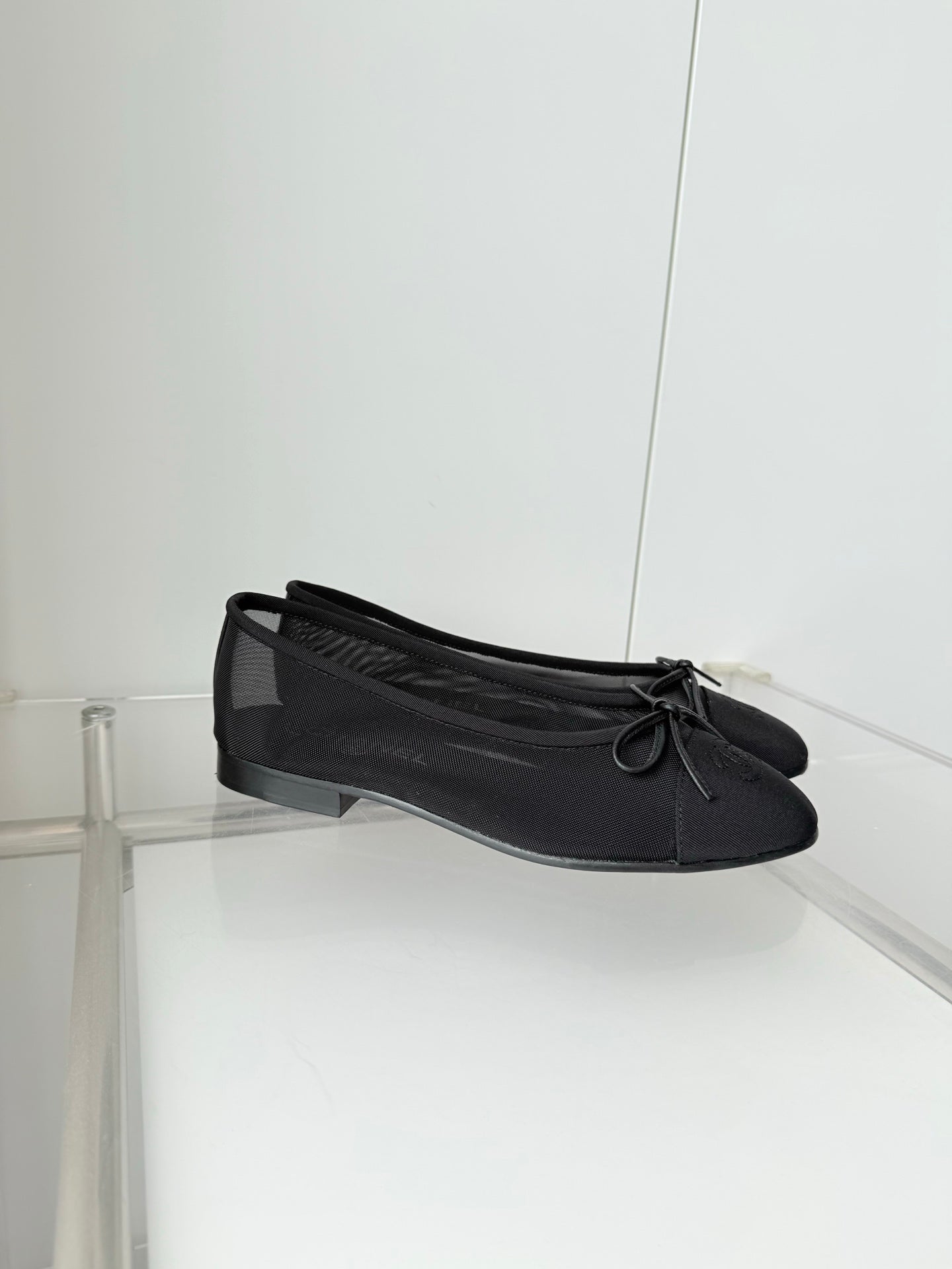 CHANEL 26S BALLET FLATS IN BLACK MESH TOE CAP AND BOW