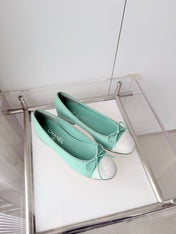 CHANEL 26S BALLET FLATS IN MINT GREEN CALFSKIN WITH WHITE TOE CAP AND BOW