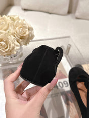ALAIA 25S BALLET TECKEL IN BLACK SUEDE