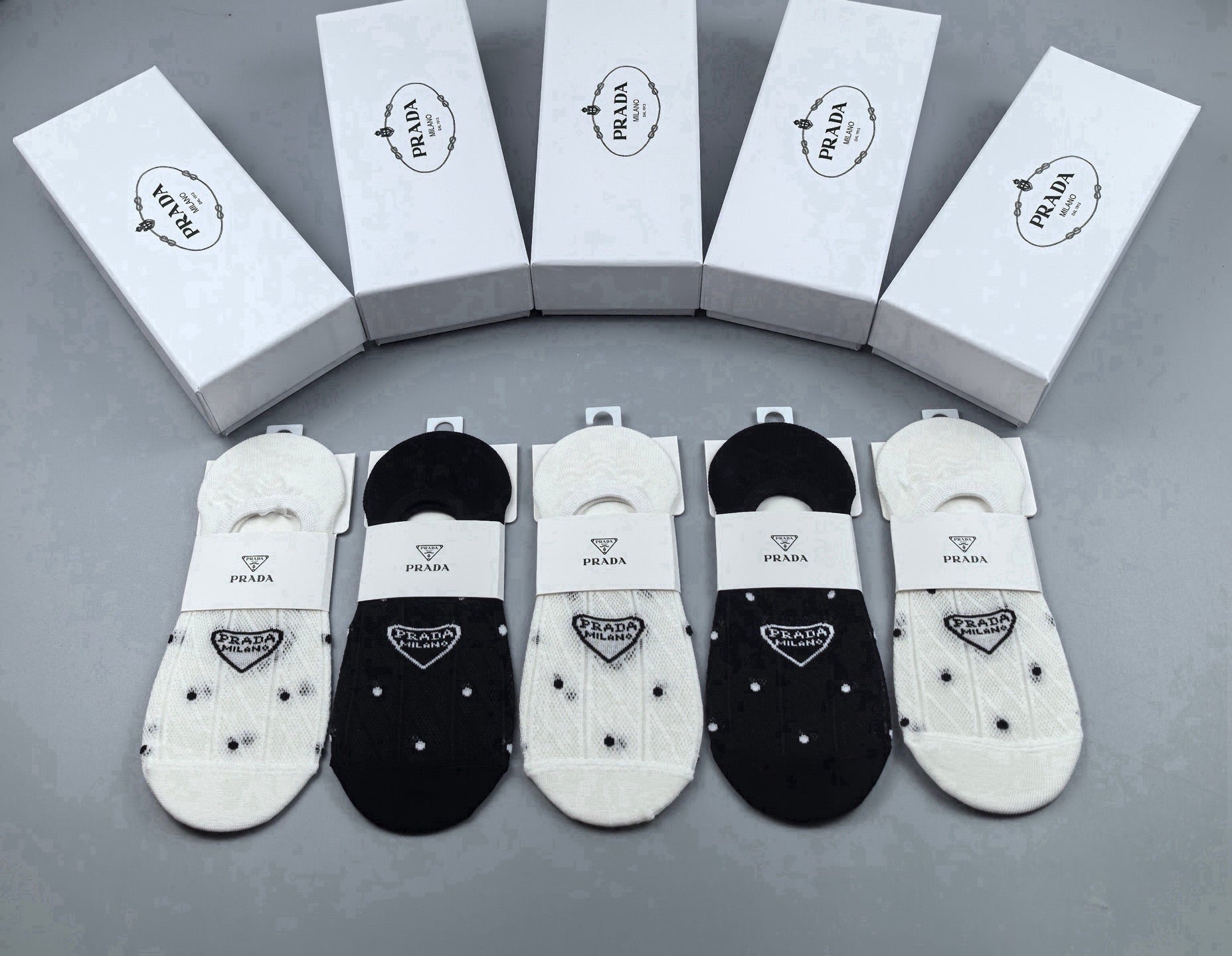 PRADA 26S NO-SHOW SOCKS 348382 (1 BOX)