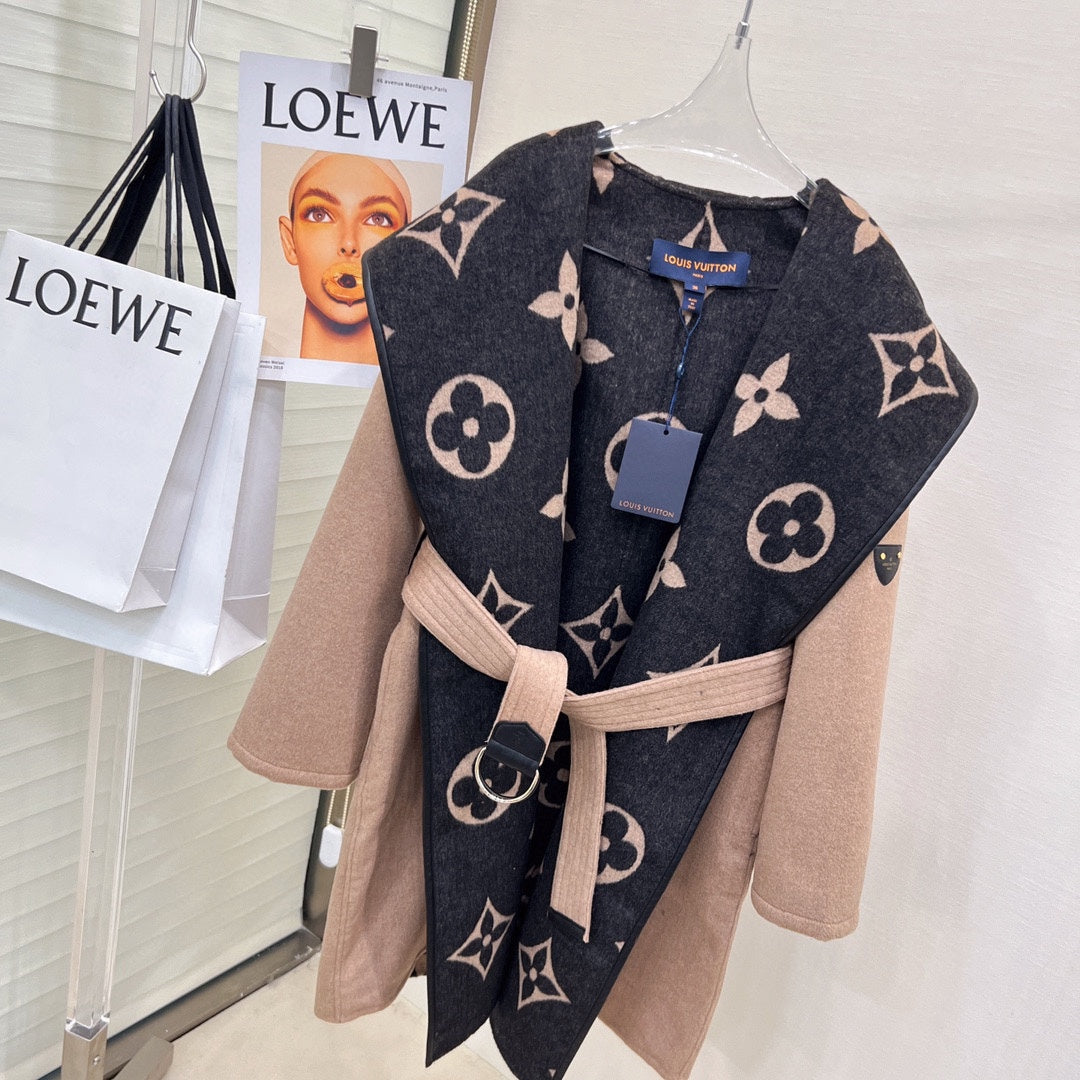 LV 25S HOODED JACKET 0076