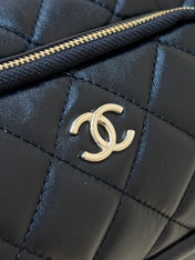 CHANEL CAMERA BAG 23 IN CONGO BLACK SHINY CALFSKIN