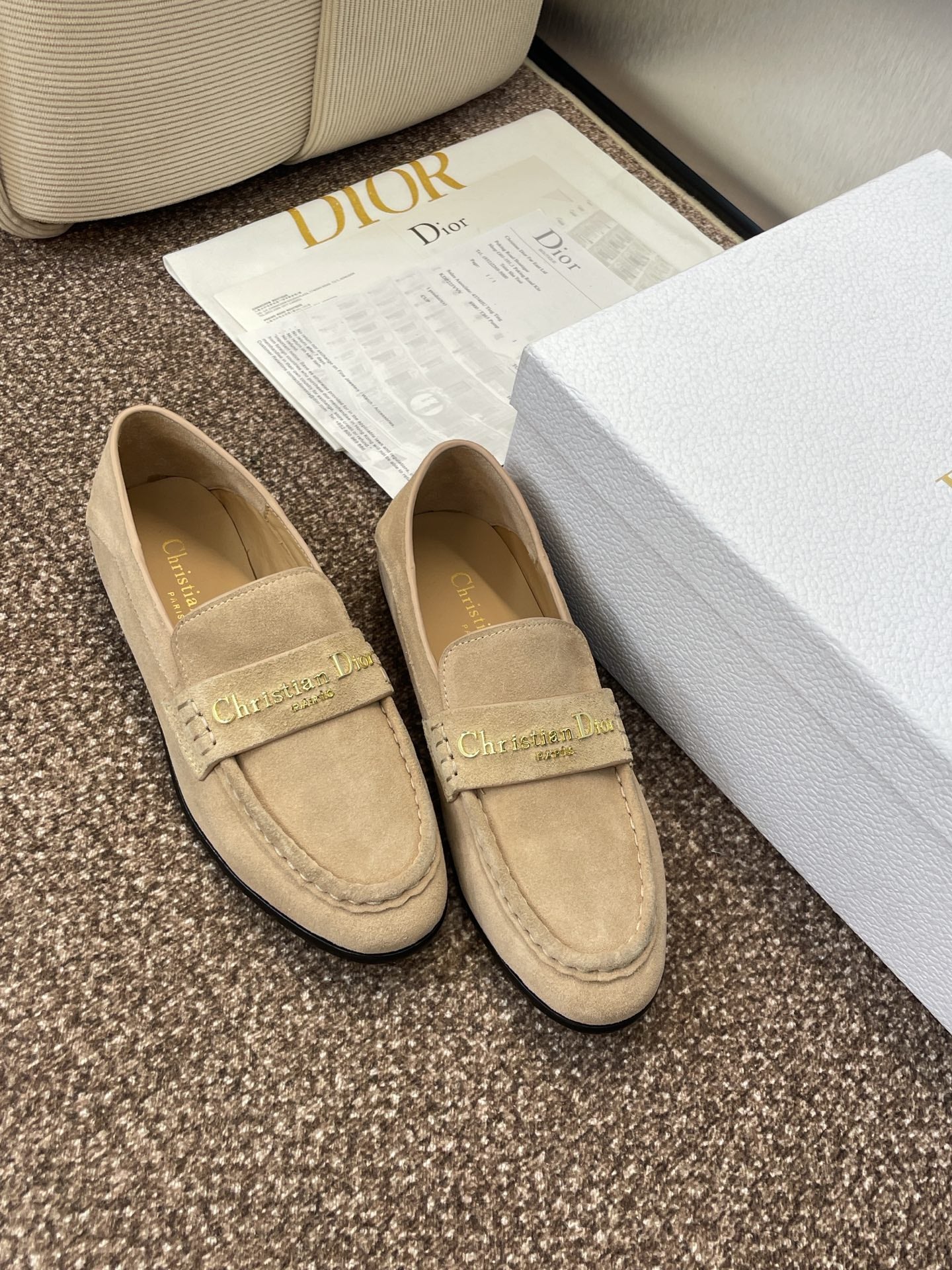 DIOR 25S LOAFER IN LIGHT BROWN SUEDE