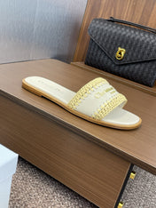 DIOR 25S D-LANE SLIDE LIGHT BEIGE CALFSKIN AND YELLOW BRAIDED RAFFIA