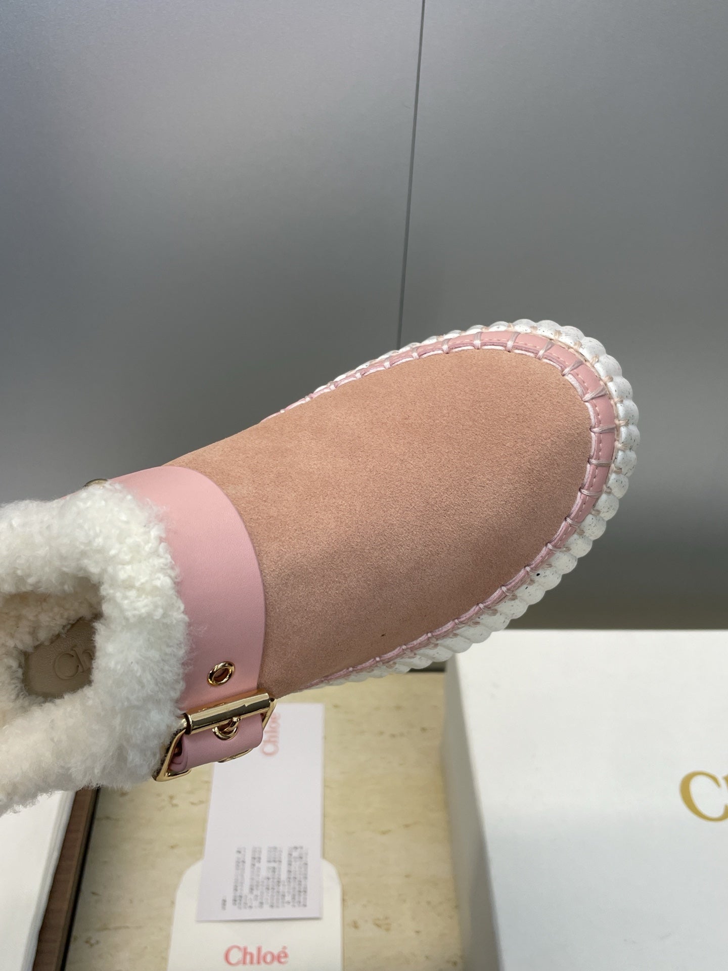 CHLOÉ 26S FUR-LINED WEDGE MULES IN LIGHT PINK SUEDE