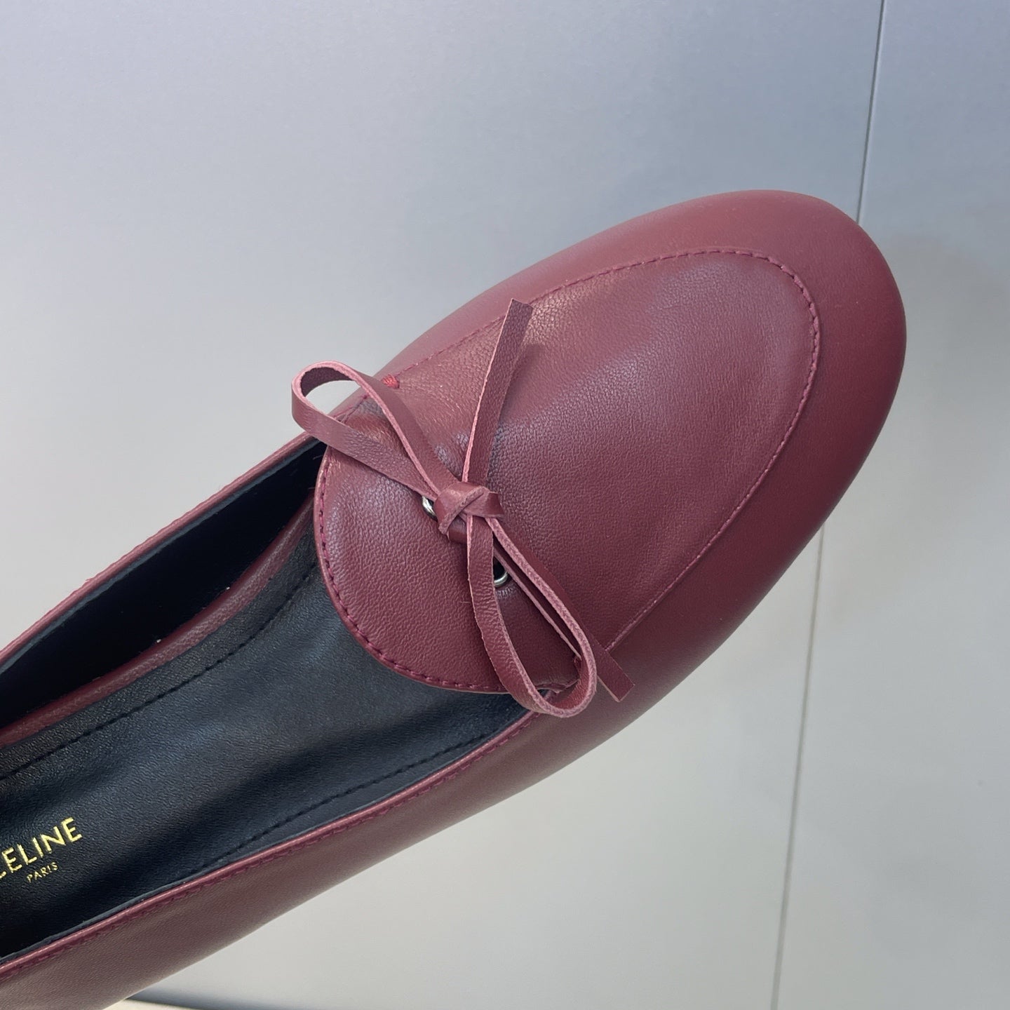 CELINE 26S BALLET FLATS IN DARK RED LAMBSKIN WITH BOW