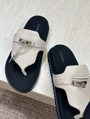 HM 26S EMPIRE SANDAL IN IVORY WHITE CALFSKIN SILVER HARDWARE