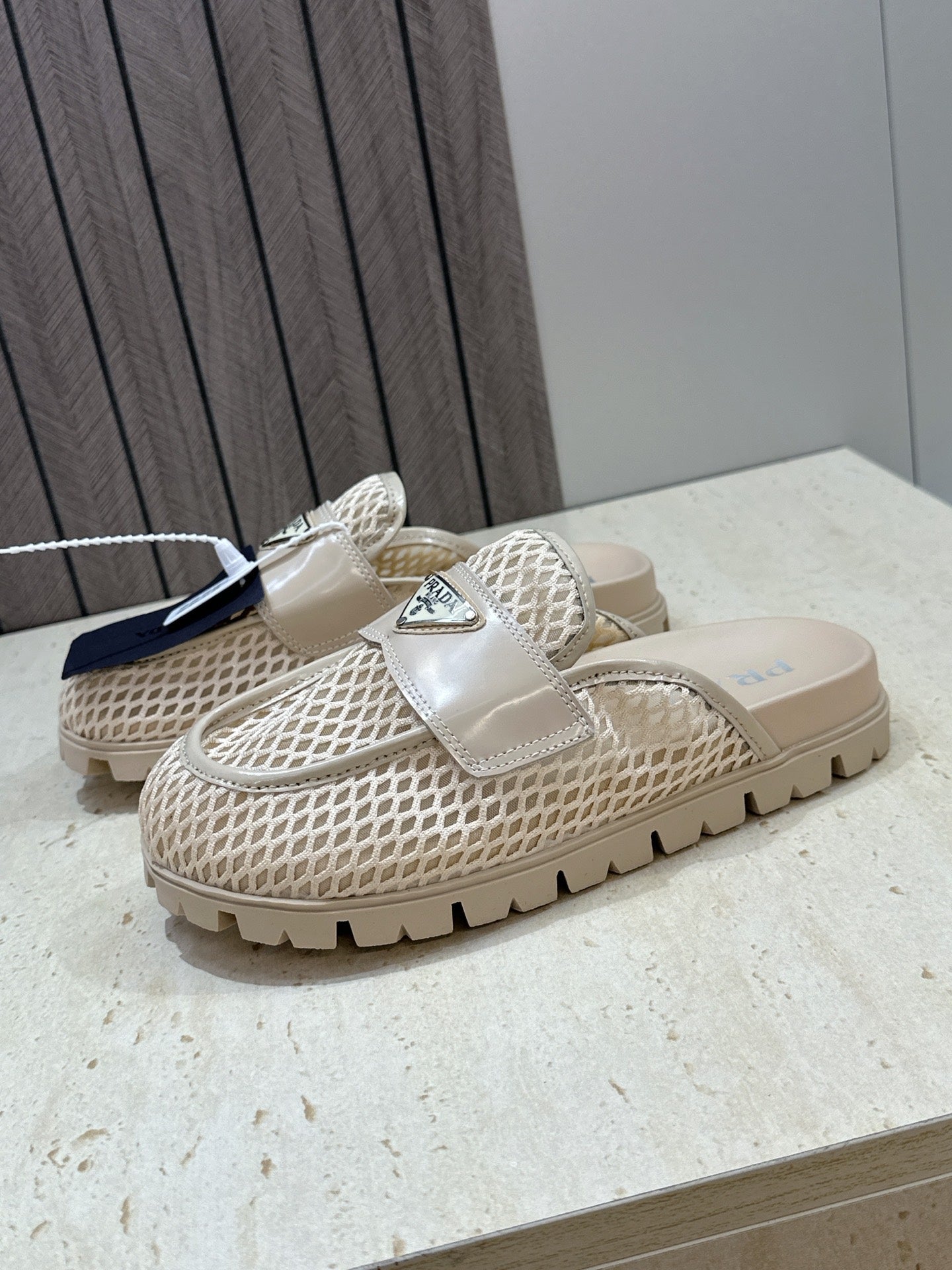 PRADA 26S MULE LOAFERS IN BEIGE MESH AND CALFSKIN