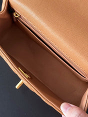 CHANEL 25S FLAP BAG 20 CM IN LIGHT BROWN CAVIAR LEATHER WITH GOLD HARDWARE