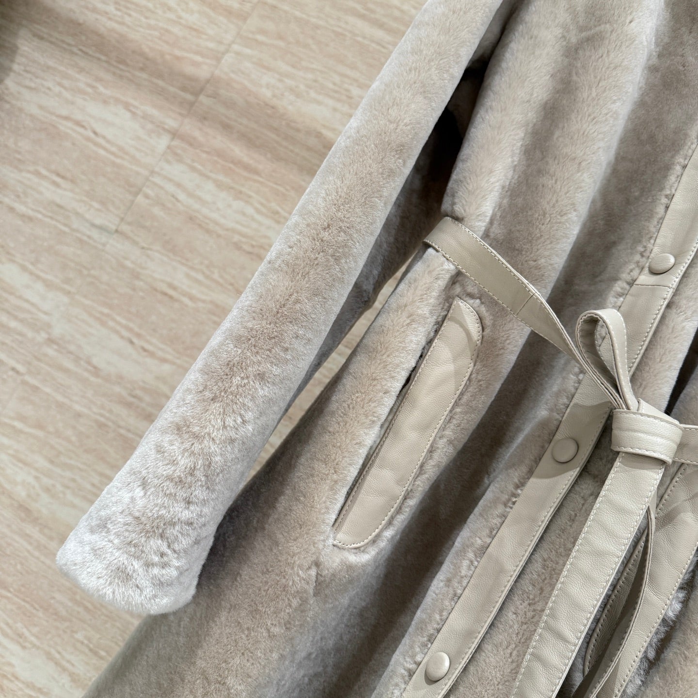 HERMES 25S LONG SHEARLING COAT 471