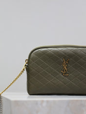 GABY ZIPPED POUCH 19 IN UNIFORM GREEN QUILTED LAMBSKIN GOLD HARDWARE