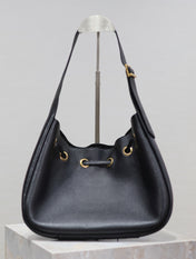 PARIS VII SMALL HOBO 30 IN BLACK GRAINED LEATHER GOLD HARDWARE