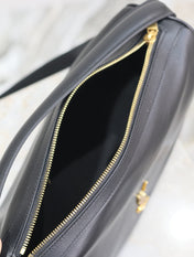 CAMERA SUPPLE BAG 28 IN BLACK SMOOTH LAMBSKIN GOLD HARDWARE