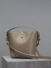 YSL 25S LE 37 BUCKET 20 IN BEIGE CALFSKIN GOLD HARDWRE