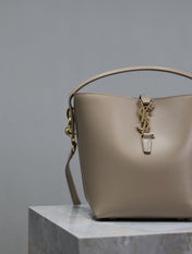 YSL 25S LE 37 BUCKET 20 IN BEIGE CALFSKIN GOLD HARDWRE