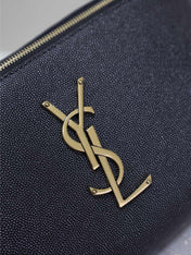 CLASSIC CROSSBODY BAG 25 IN BLACK CAVIAR LEATHER GOLD LOGO
