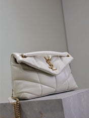 YSL 25S LOULOU PUFFER MM 29 IN BLANC VINTAGE CALFSKIN GOLD HARDWRE