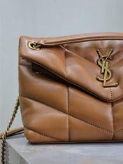 YSL 25S LOULOU PUFFER MM 29 IN CARAMEL CALFSKIN GOLD HARDWARE