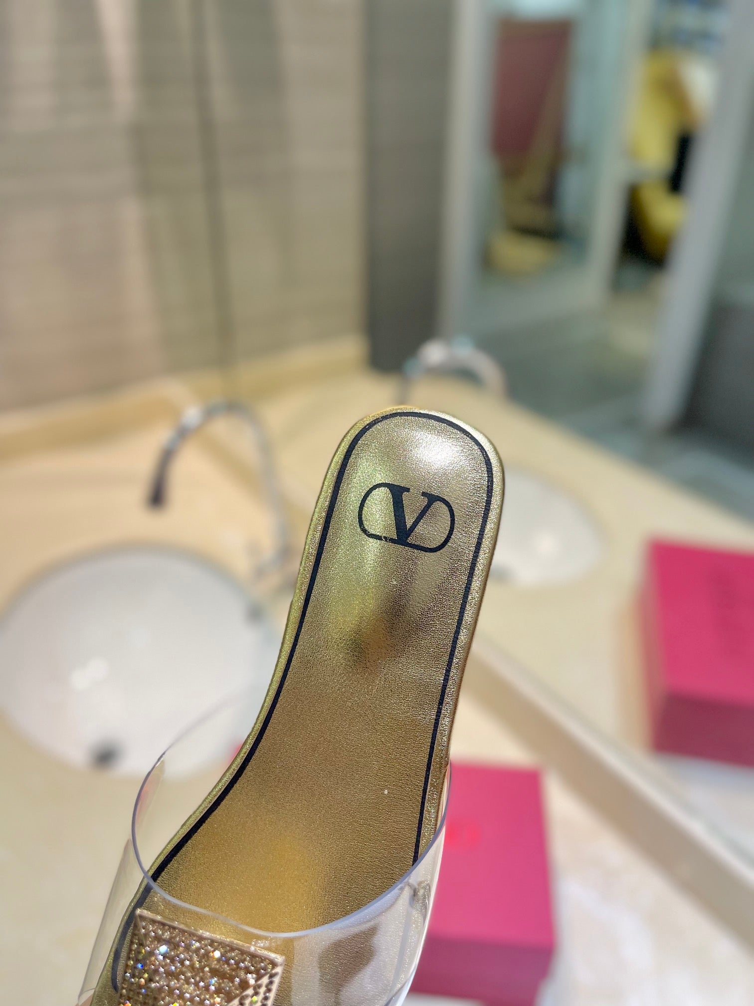 VALENTINO 26S FLAT SLIDES IN GOLD LAMBSKIN WITH CRYSTAL