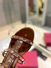 ROCKSTUD SANDAL WITH STRAP IN BRONZE BROWN CALFSKIN 60 MM