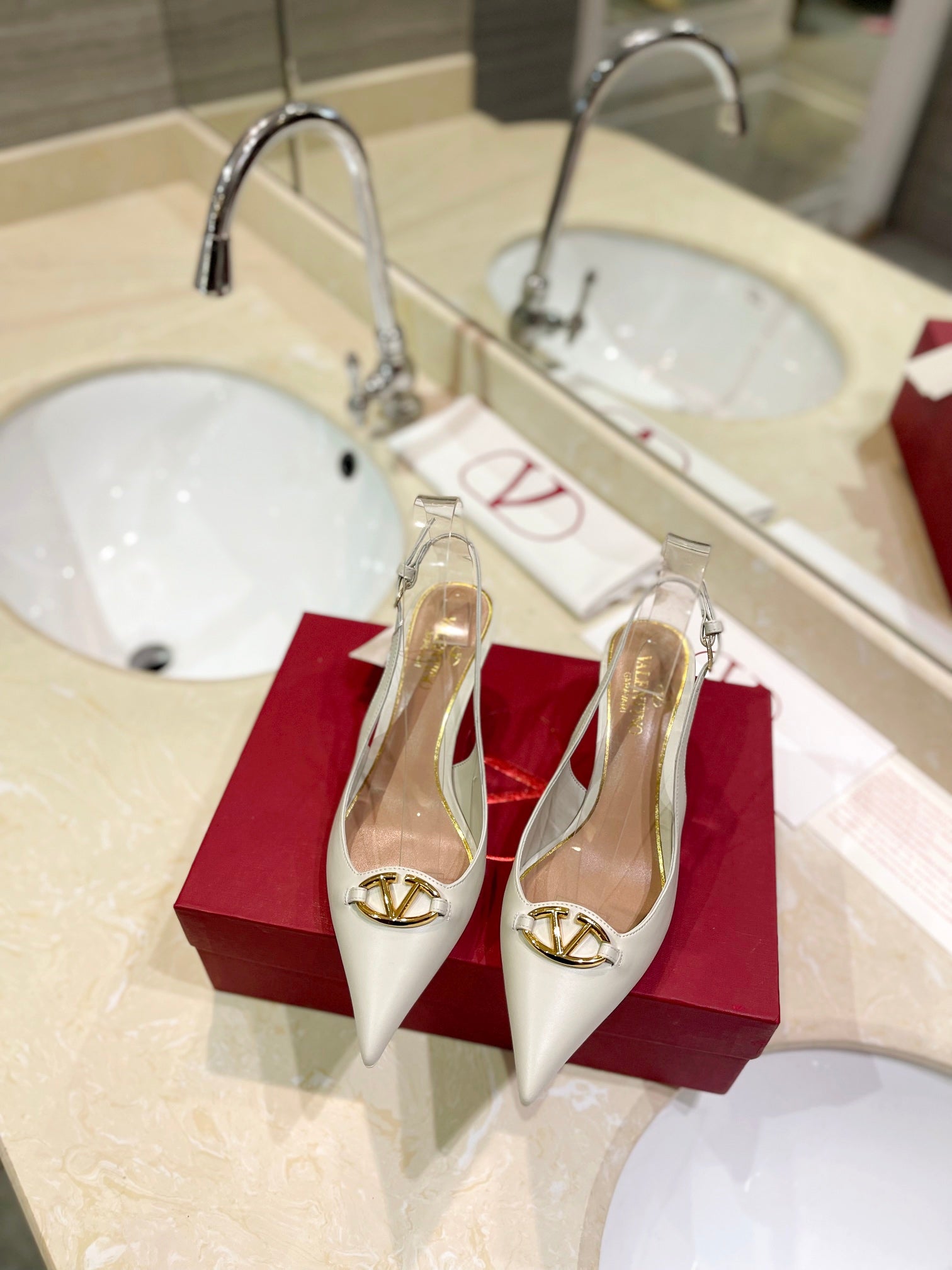 VALENTINO 26S SLINGBACK PUMPS 65 MM IN CREAM WHITE CALFSKIN