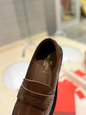 Rockstud Brown Calfskin Loafer