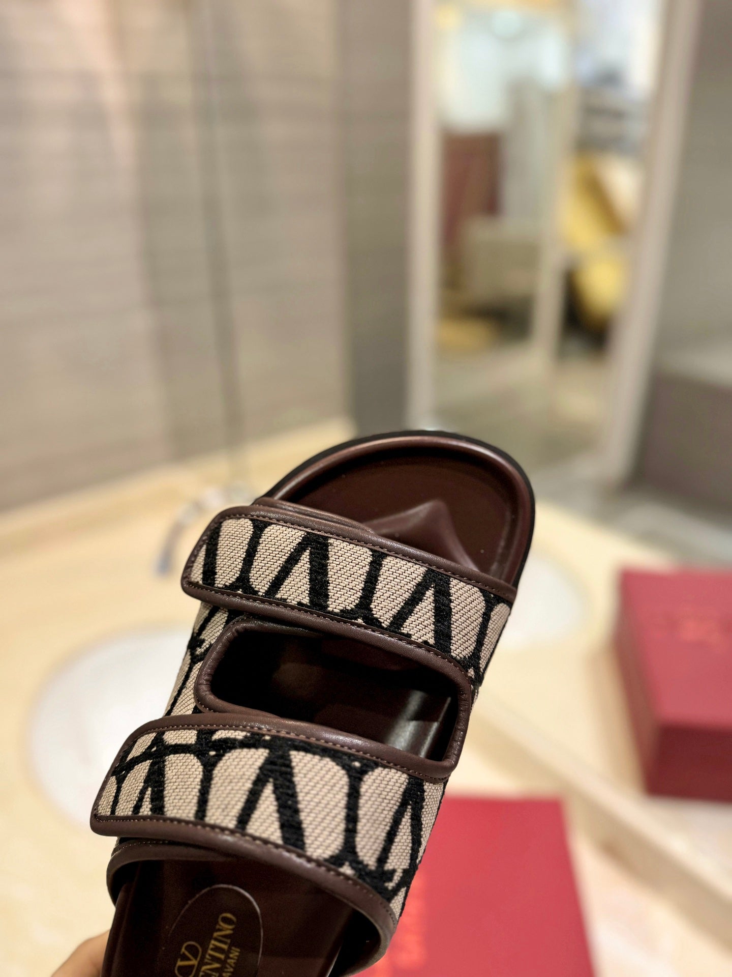 VALENTINO 26S VELCRO SANDALS IN BROWN LEATHER AND BEIGE JACQUARD FABRIC