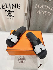 IZMIR SANDAL BLACK MIX WHITE LAMBSKIN