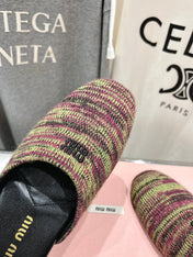 KNITTED MULES IN COLORFUL WOOL