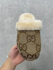 GG MULE IN PEANUT BROWN MONOGRAM JACQUARD FABRIC AND RABBIT FUR LINING