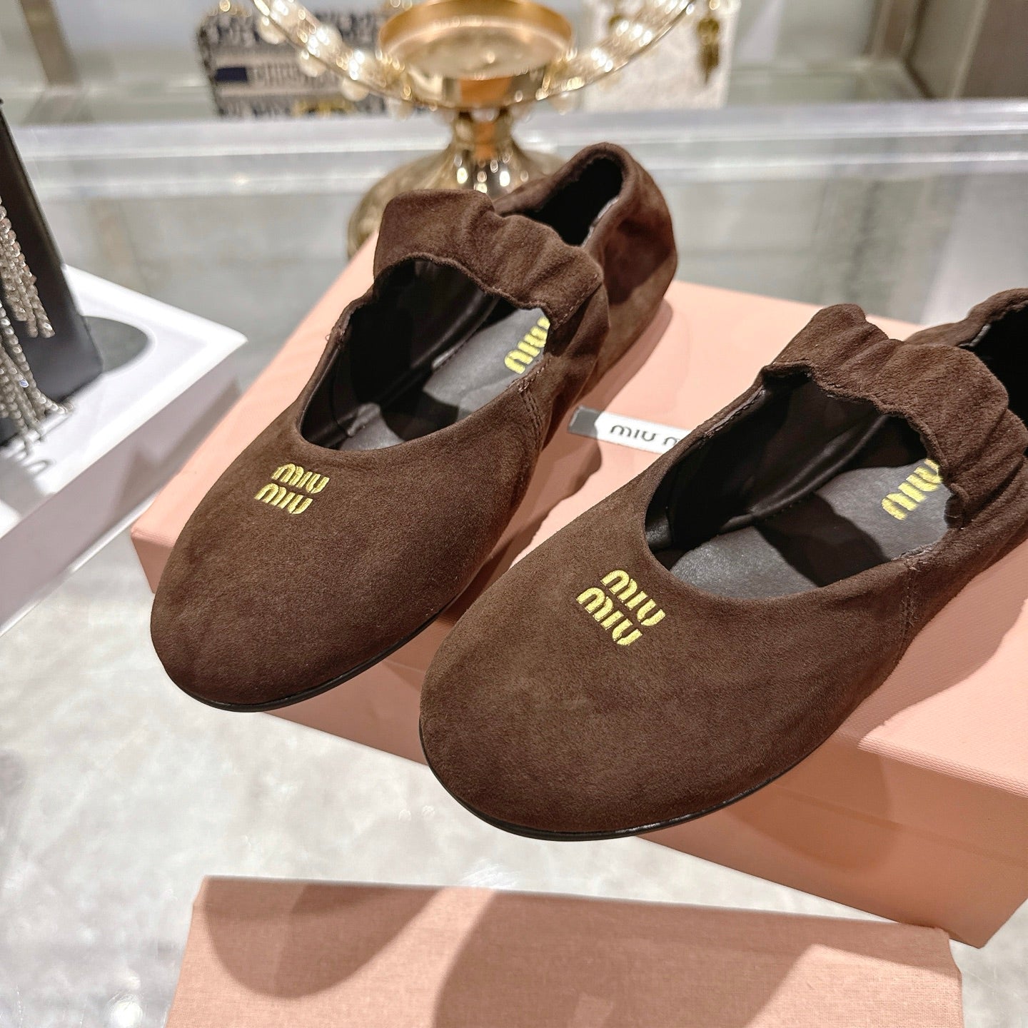 MIUMIU 26S MARY JANE FLATS IN DARK BROWN SUEDE ELASTIC STRAP