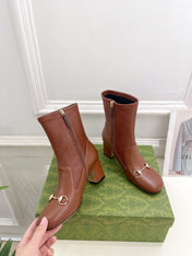 HORSEBIT ANKLE BOOTS 6.5CM IN CINNAMON BROWN SHEEPSKIN