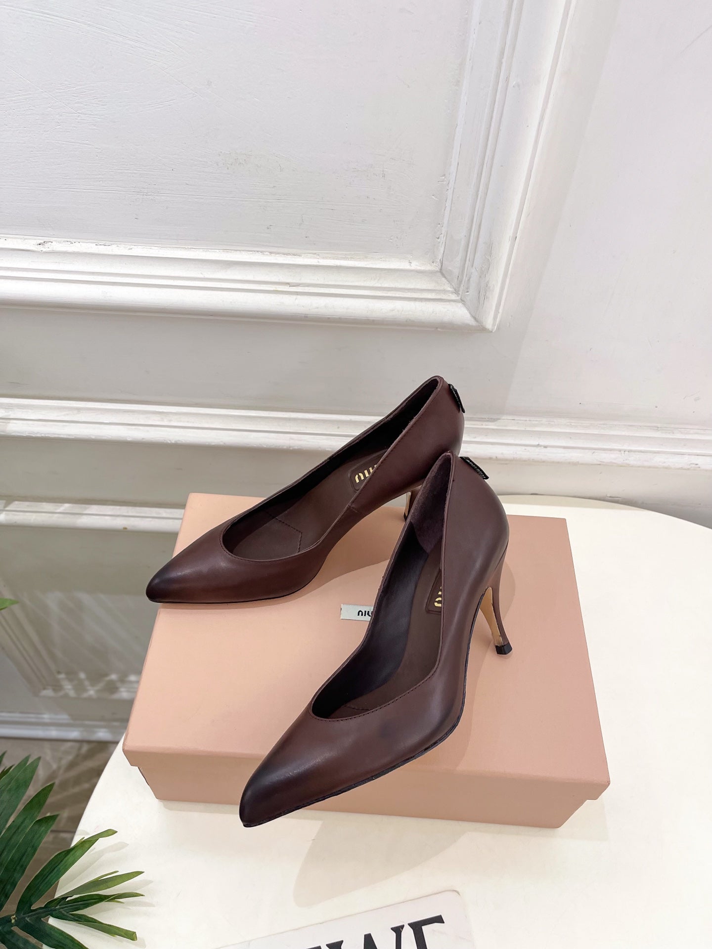 MIUMIU 26S POINTED TOE HIGH HEELS 85MM IN CHOCOLATE BROWN CALFSKIN