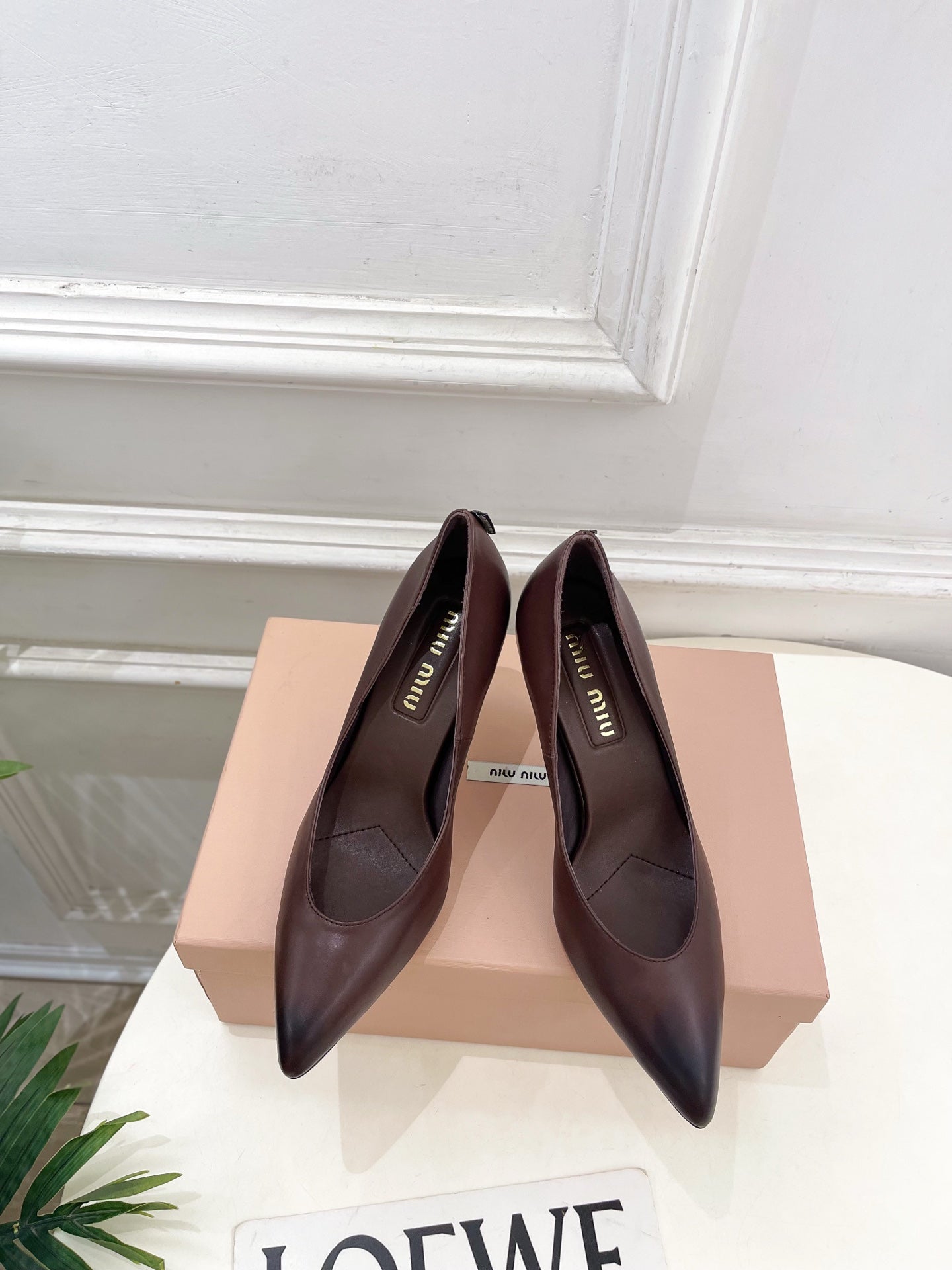 MIUMIU 26S POINTED TOE HIGH HEELS 85MM IN CHOCOLATE BROWN CALFSKIN